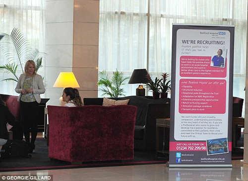 由于劳工短缺,英国建筑工人周薪已开到1000英