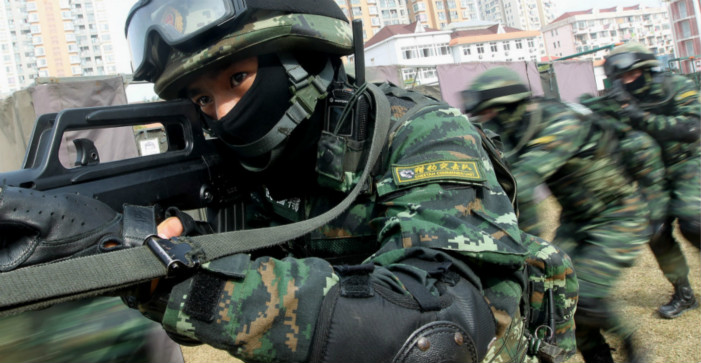上海武警组建特战反恐分队"猎豹突击队"