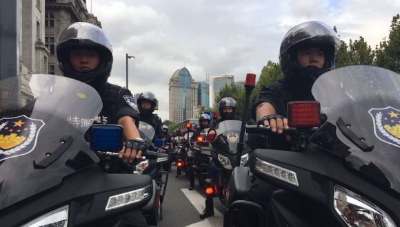 上海国庆期间特警摩托车武装巡逻,一色国宾护卫车队专用摩托车