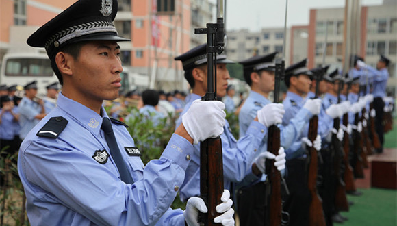 新人民警察法