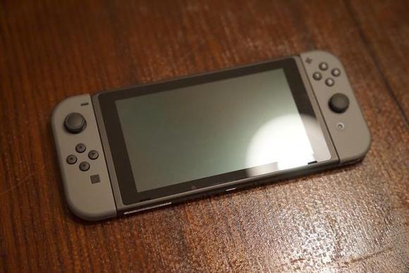 【玩物】任天堂Switch体验:游戏乐趣十足 硬件