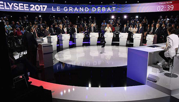 
法国总统大选第二轮投票结束马克龙面临艰难的第二个任期(组图)
