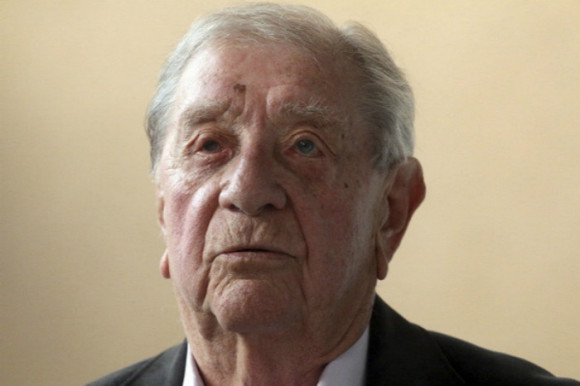 匈牙利国宝级导演卡罗利·马克去世 享年91岁