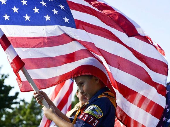 留学党迎来开学季 2018各国留学有新政|界面新