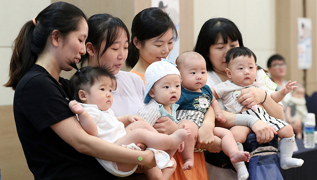 出生率将跌至0.9世界最低 形势严峻韩面临国家