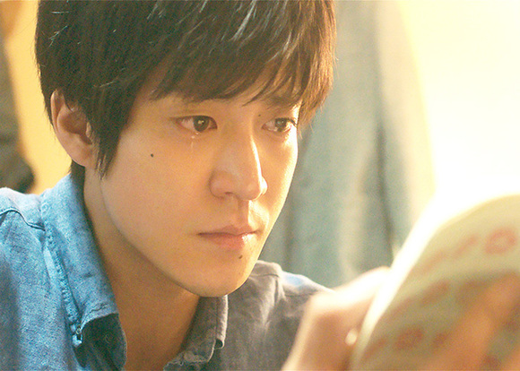 影讯 | 小栗旬《念念手纪》0914国内上映《镰仓物语》发布“穷神来我家”特辑