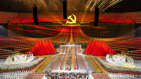 【图集】庆祝中国共产党成立100周年，文艺演出《伟大征程》播出
