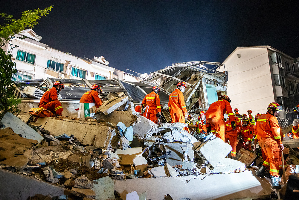 【图集】苏州酒店坍塌事故搜救工作结束,17人遇难
