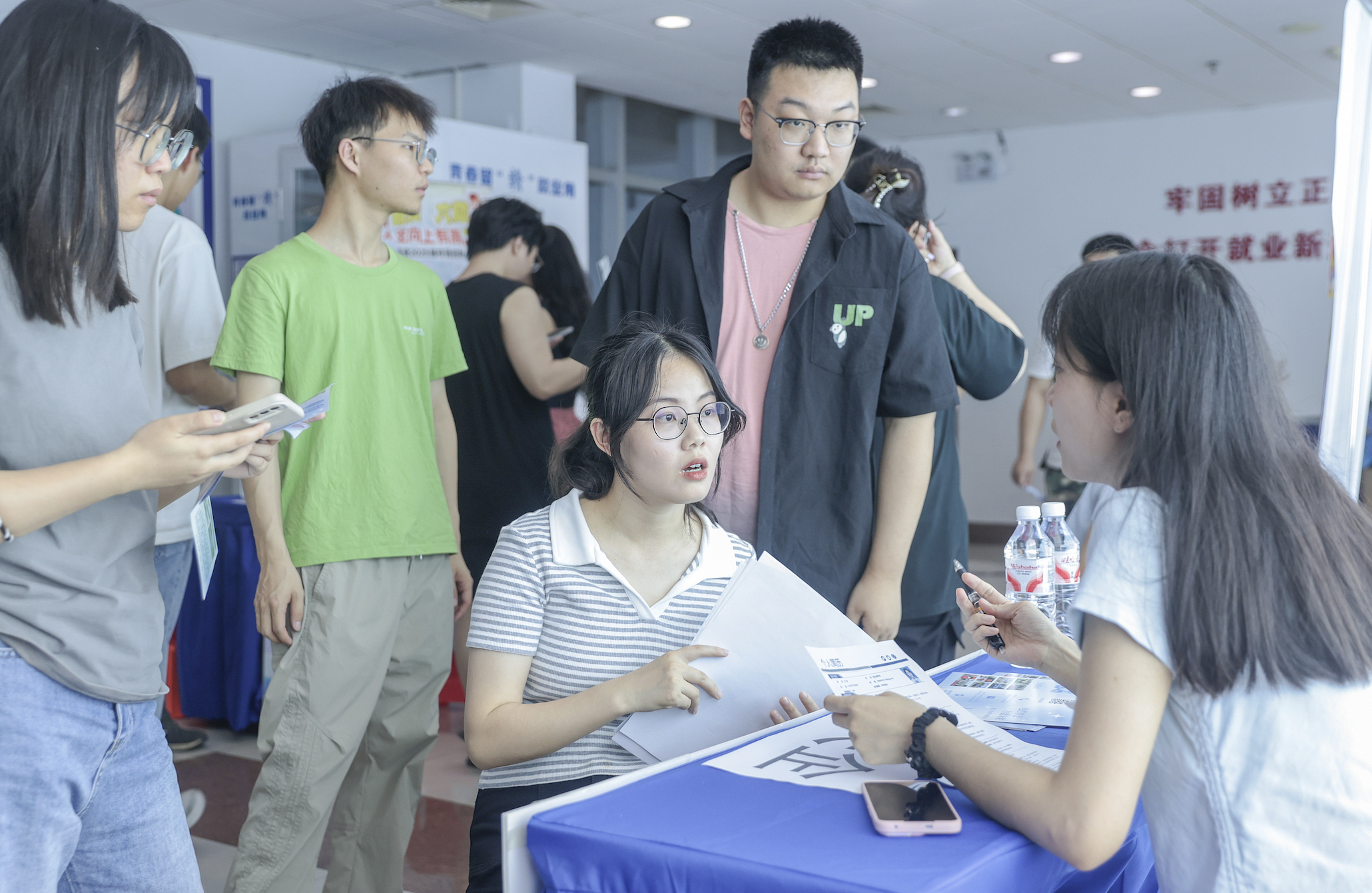 直通部委｜财政部将研究制定、修订全国社保基金境内投资管理办法 教育部开展就业“百日冲刺”行动