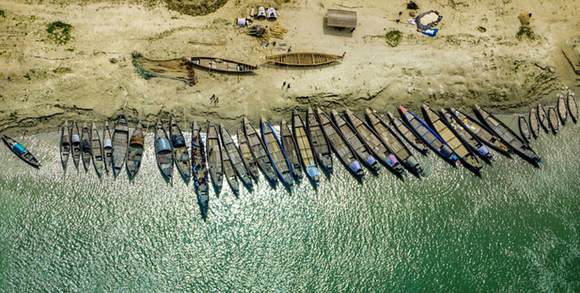 梦境启示，梦见发大洪水的深层含义与心理解析