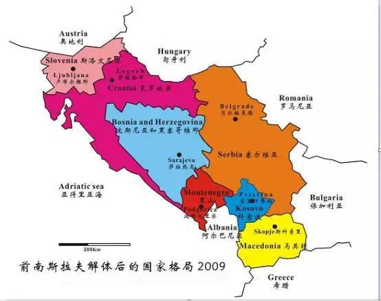 700万人口的国家_...布亚新几内亚的700万人口说着800种不同语言,而且这个位于亚