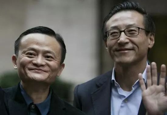 马云爸爸的左右手成加拿大最富有华裔|界面新