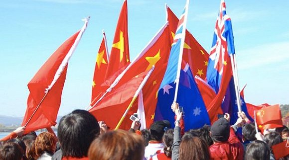 为什么中国人喜欢移民澳大利亚,却在中国赚钱