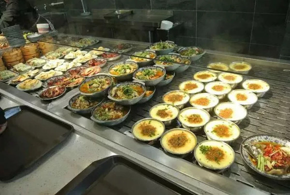 刷爆朋友圈的小故事:这世上,还有人偷偷爱着你