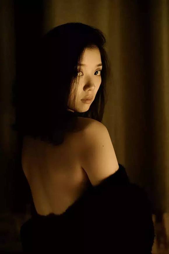 最佳演员由《美丽》女主角池韵斩获.