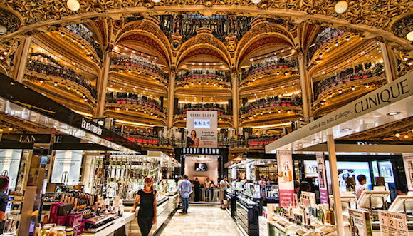 正想办法转型的老佛爷百货 将在法国关闭两家店