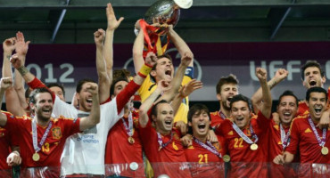 四年过去了 上届欧洲杯最佳23人现状不一