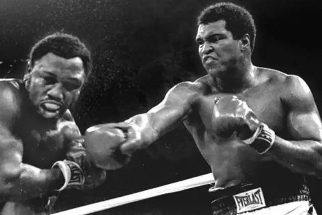 从没看过拳王阿里的比赛，我们到底在纪念他什么?