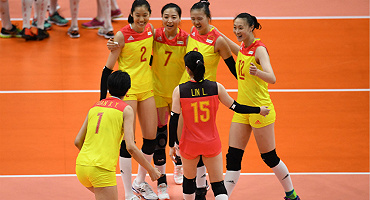 3-1逆转战胜塞尔维亚 中国女排时隔12年再夺奥运会冠军