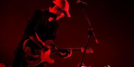 “滚动三十”——崔健让人重新爱上中国摇滚乐