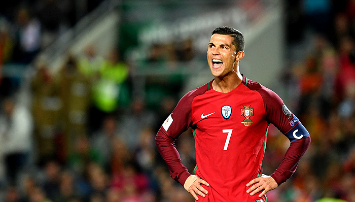 率葡萄牙欧洲杯夺冠远不是尽头 C罗又以68球成为现役国家队进球最多球员