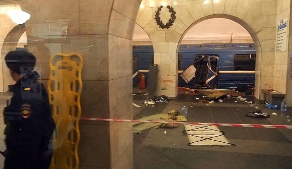 地铁爆炸爆炸事件图片