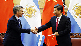 习近平与阿根廷总统马克里举行会谈