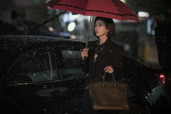 韩剧《迷雾》中高慧兰式的强权女性能给我们怎样的启示?