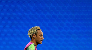 【世界杯男子图鉴】换了新发型的内马尔能转运吗？