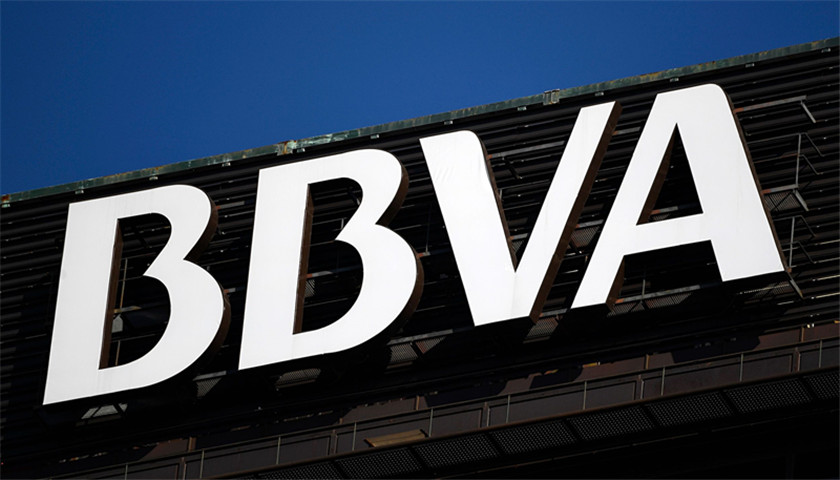 西班牙BBVA银行就冻结华人账户事件道歉,但否