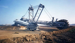 【工业之美】《流浪地球》里的巨无霸挖掘机，今年要去内蒙古挖煤了