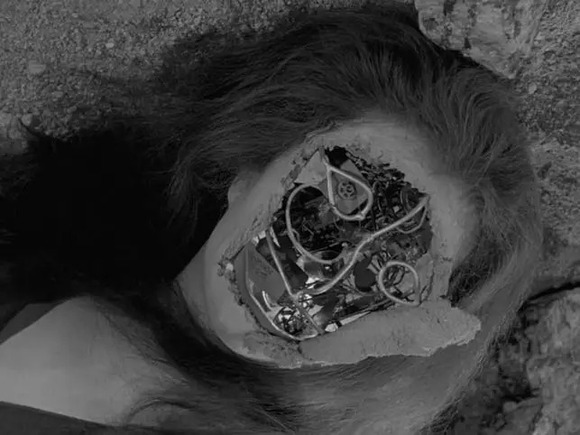 《新阴阳魔界》背后,是美剧六十年最强IP