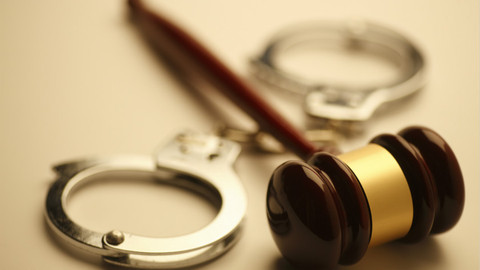 恺英网络31岁董事长被刑拘背后，隐藏着传奇私服黑暗江湖