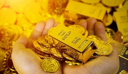 现货金价冲破2000美元，国内这些黄金龙头股大涨