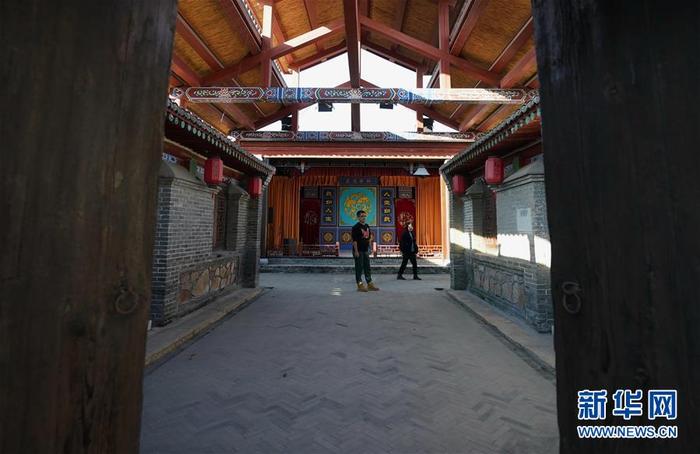 （全面建成小康社会“百城千县万村调研行”·图文互动）（4）北戴河村：艺术院落“点亮”乡村致富路