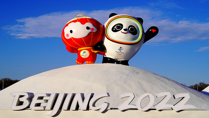 回眸冬奥：中国体育代表团1980年首次参赛，11届赛事13金28银21铜