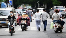 地方新闻精选 | 南昌今日起解除大范围静态管理 四川内江强降雨造成16563人受灾