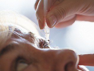 集采后玻璃酸鈉滴眼液式微，新型干眼藥能否迎來機會？