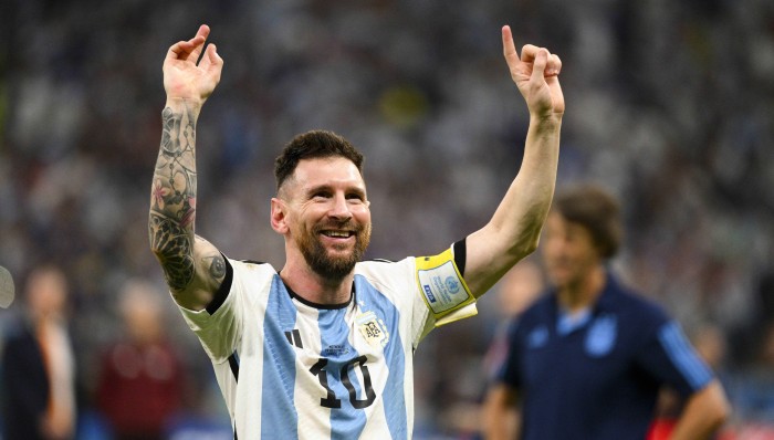 “最后一舞”梅西愈战愈勇，五战世界杯率阿根廷再入四强