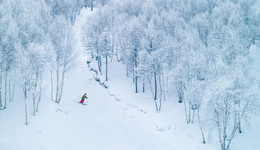 豫園股份8.28億元拿下復(fù)星國(guó)際旗下虧損滑雪場(chǎng)，抄底還是接盤？