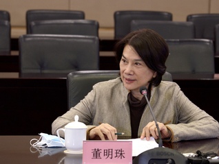 董明珠兩會提案：提高個稅起征點，保護企業自主創新 | 兩會?最希望