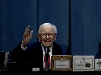 提及40多次，巴菲特股东大会上关于能源转型、新能源及电动车都说了这些