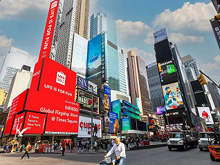 第一個入駐紐約時代廣場的中國品牌，憑什么是名創優品？
