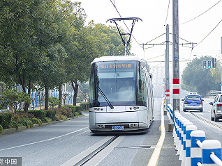 客流量逐年下降，上海首条现代有轨电车6月起停运