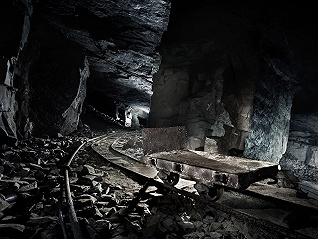 河南一煤矿迟报事故：5人被困6个多小时才上报，致全部遇难