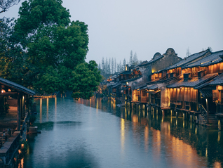 烏鎮48小時 ｜ 在水鄉，做一場十年不醒的戲夢