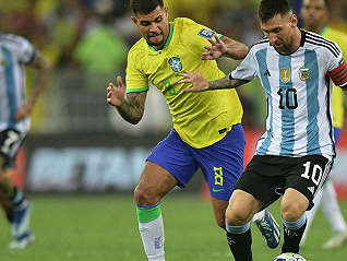 世预赛阿根廷客场力克巴西火药味十足，梅西球衣估价超千万美元