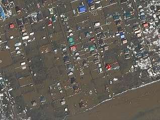 俄哈两国疏散10多万民众避洪峰，灾情将持续到4月底