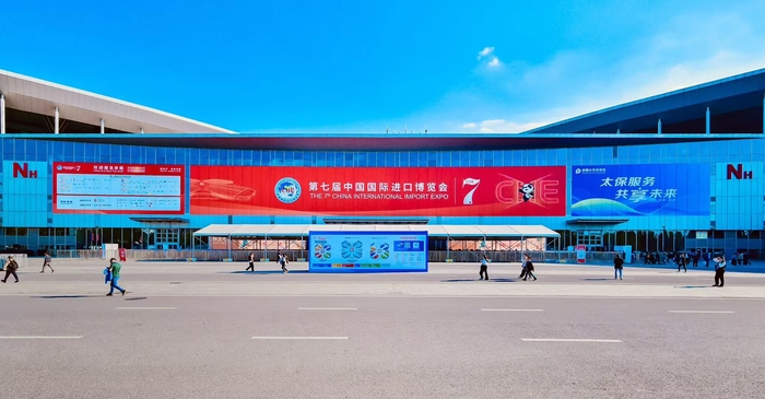 进博会-3.jpg