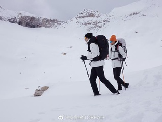 探路者的新產(chǎn)品主打“登山不全靠自己爬”